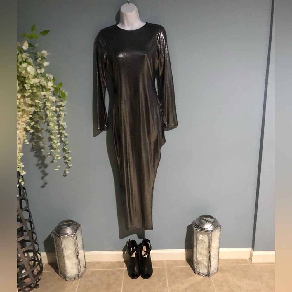 Privy Metallic Charcoal Long-Sleeve Midi Dress
